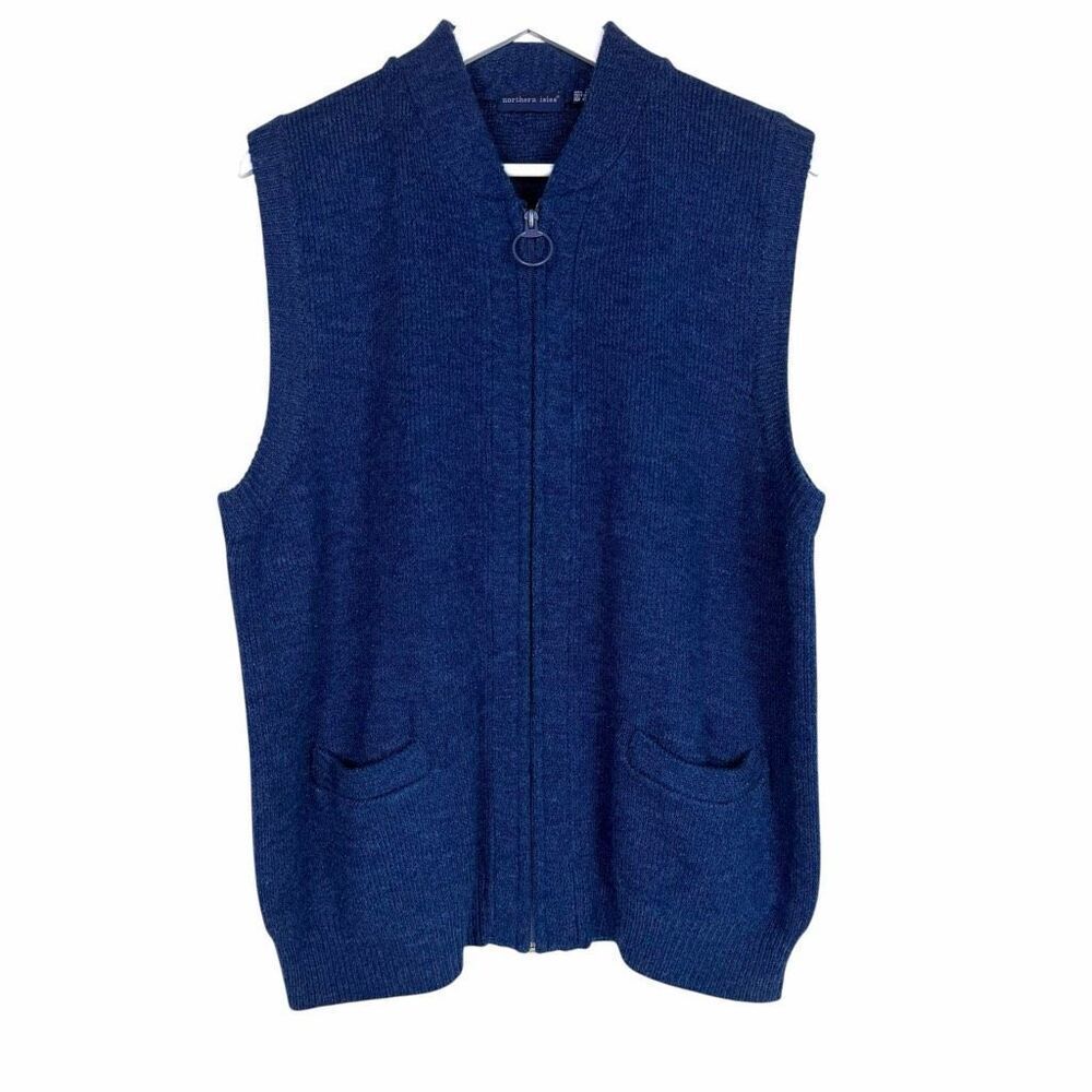Northern Isles Women’s size Large Blue Sweater Vest Full Zip